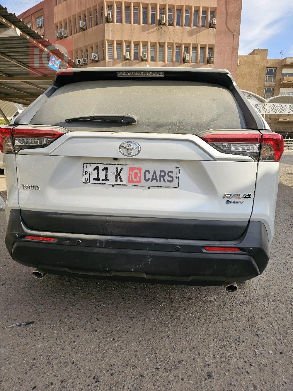 تويوتا راف 4